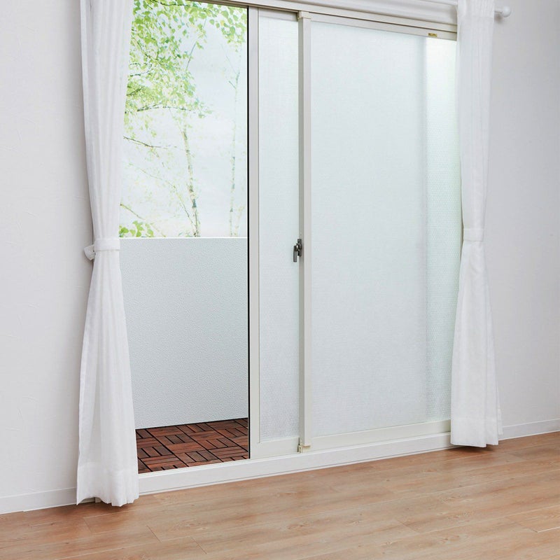 UVカット率約95％で日差し対策にも